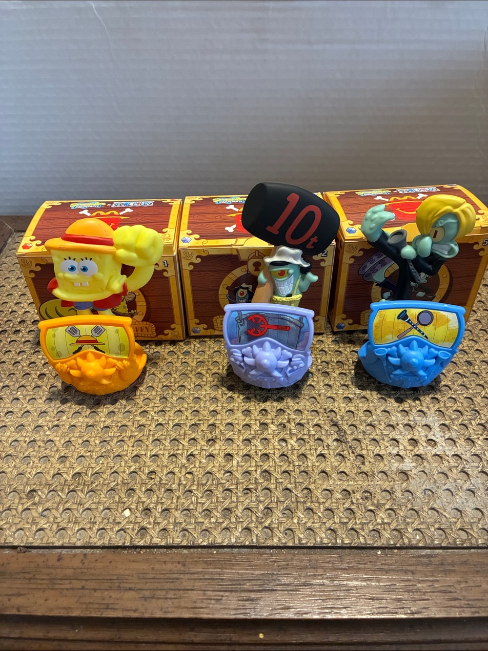 NIB McDonald SpongeBobXOne Piece